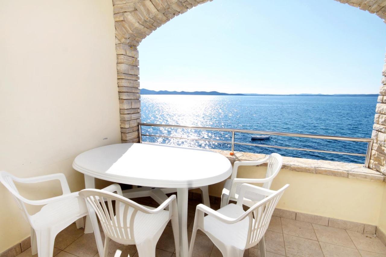 Apartments By The Sea Kozino, Zadar - 5803 Eksteriør billede